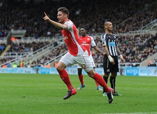 Olivier Giroud's Strike: Arsenal's Victory Over Newcastle United in the Premier League (2014 / 15)