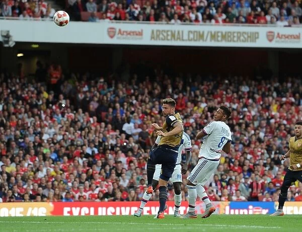Olivier Giroud's Thrilling Header: Arsenal's First Goal Against Olympique Lyonnais at Emirates Cup 2015