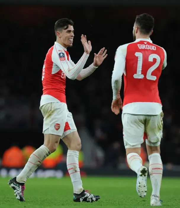 Framed Print : Olivier Giroud's Triple: Arsenal's Third Goal Against Sunderland in FA Cup Match, 2015-16