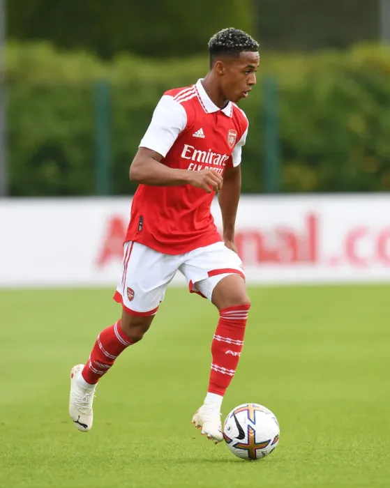Framed Print : Omari Hutchinson Steals the Show: Arsenal's Rising Star Shines in Pre-Season Victory over Ipswich Town