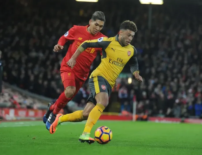 Framed Print : Oxlade-Chamberlain Breaks Past Firmino: Liverpool vs. Arsenal, Premier League 2016-17 Framed Print : Oxlade-Chamberlain Breaks Past Firmino: Liverpool vs. Arsenal, Premier League 2016-17