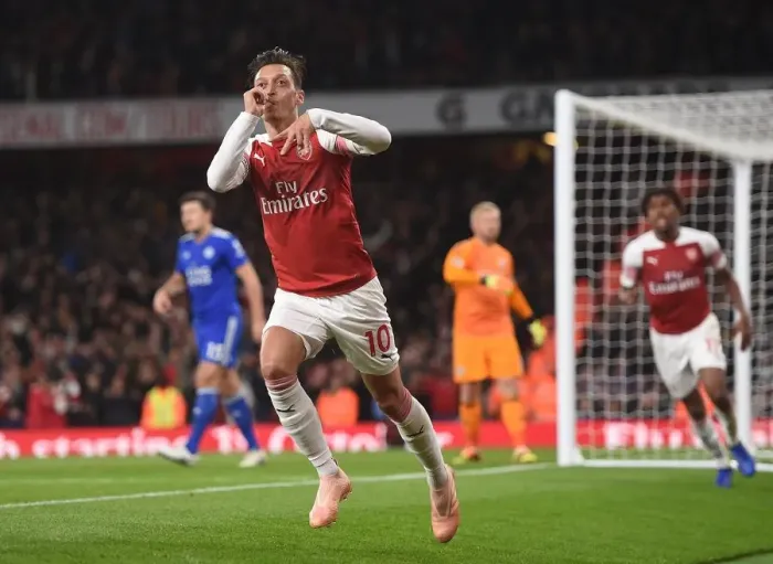 Framed Print : Ozil goal 3 181022WAFC