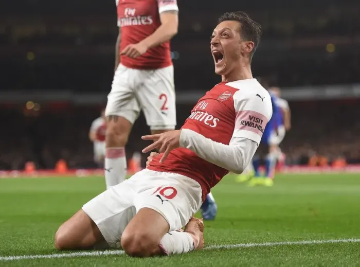 Framed Print : Ozil goal 5 181022WAFC