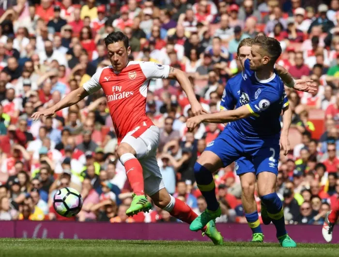Framed Print : Ozil vs. Schneiderlin: Clash at the Emirates - Arsenal v Everton, Premier League 2016-17