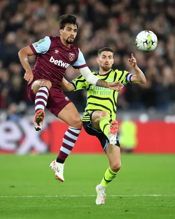 Framed Print : Paqueta vs Jorginho: A Battle for Possession in the Carabao Cup Clash between West Ham and Arsenal