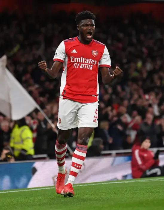 Framed Print : Partey Scores: Arsenal vs Aston Villa, Premier League 2021-22 Framed Print : Partey Scores: Arsenal vs Aston Villa, Premier League 2021-22