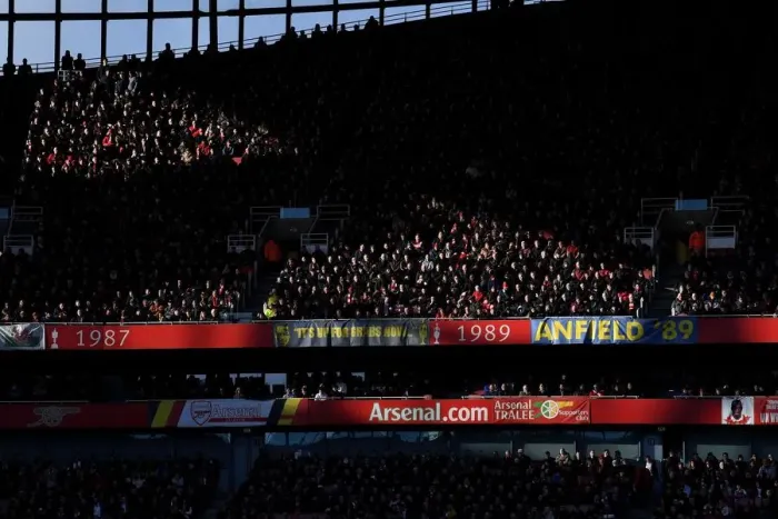 Framed Print : Passionate Arsenal Fans Flock to Emirates Stadium for Arsenal vs Manchester United, Premier League 2018-19 Framed Print : Passionate Arsenal Fans Flock to Emirates Stadium for Arsenal vs Manchester United, Premier League 2018-19