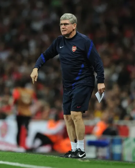 Framed Print : Pat Rice at Arsenal: Arsenal vs Olympiacos, Champions League 2011 Framed Print : Pat Rice at Arsenal: Arsenal vs Olympiacos, Champions League 2011