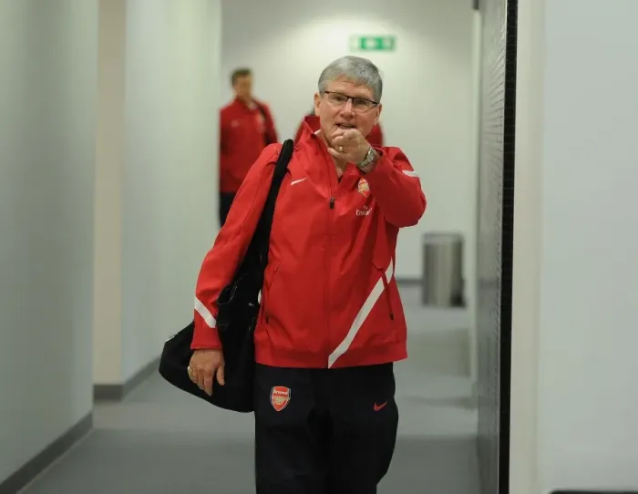 Framed Print : Pat Rice at Arsenal: Arsenal vs. West Bromwich Albion (Premier League 2011-12)
