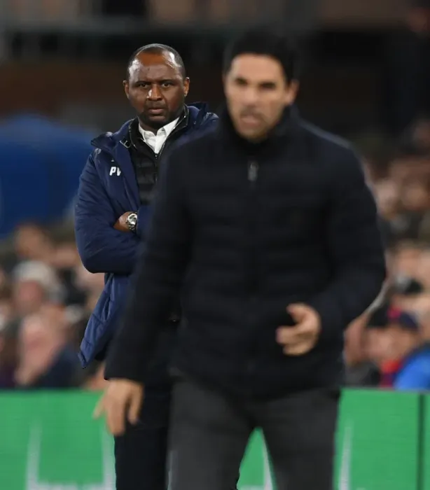 Framed Print : Patrick Vieira's Homecoming: Crystal Palace vs. Arsenal - A Premier League Battle