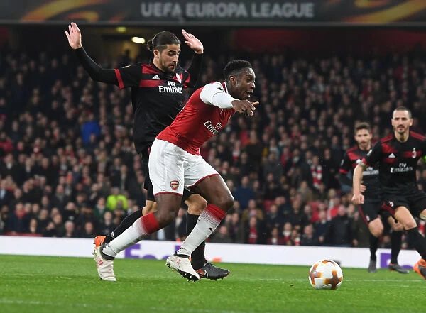 Penalty Controversy: Rodriguez Trips Welbeck in Arsenal vs AC Milan Europa League Clash