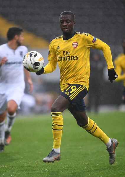 Pepe in Action: Arsenal's Standout Performance against Vitoria Guimaraes in Europa League (2019-20)