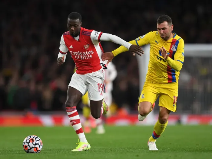 Framed Print : Pepe vs McArthur: Battle at the Emirates - Arsenal vs Crystal Palace, Premier League 2021-22