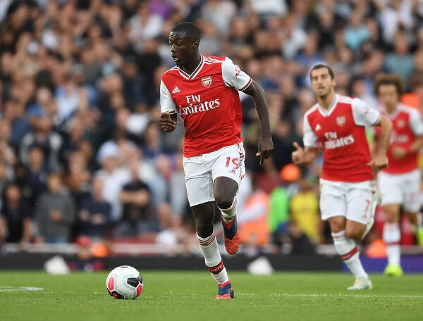 Pepe vs. Tottenham: Intense Head-to-Head Clash in Arsenal's Premier League Battle