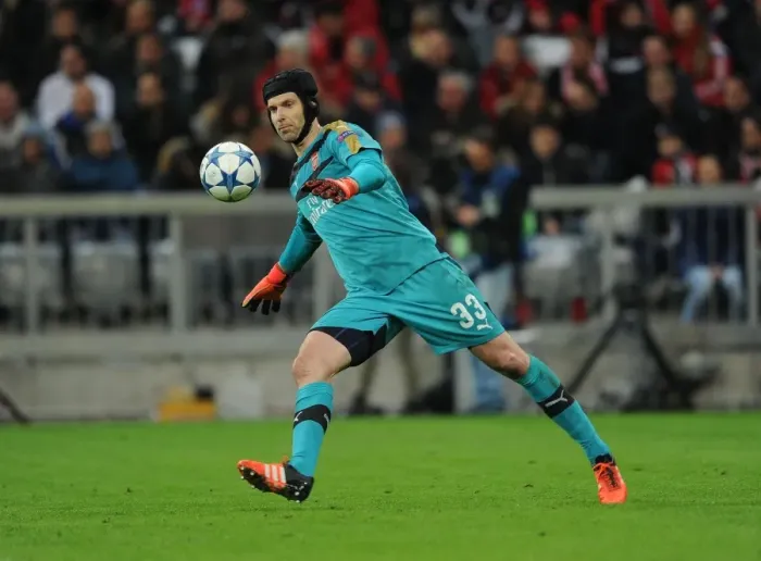 Framed Print : Petr Cech in Action: Arsenal vs. Bayern Munich, UEFA Champions League (2015-16) Framed Print : Petr Cech in Action: Arsenal vs. Bayern Munich, UEFA Champions League (2015-16)