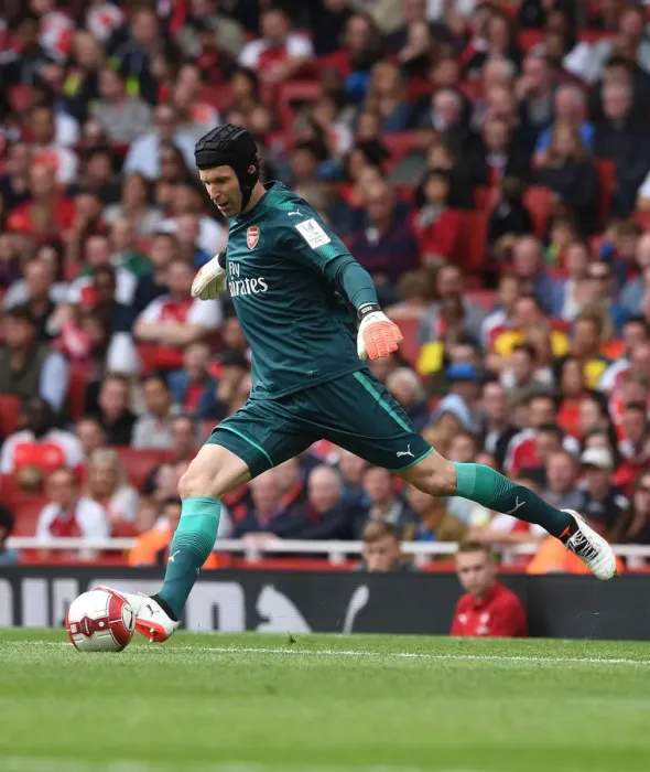 Framed Print : Petr Cech in Action: Arsenal vs Sevilla, Emirates Cup 2017-18 Framed Print : Petr Cech in Action: Arsenal vs Sevilla, Emirates Cup 2017-18