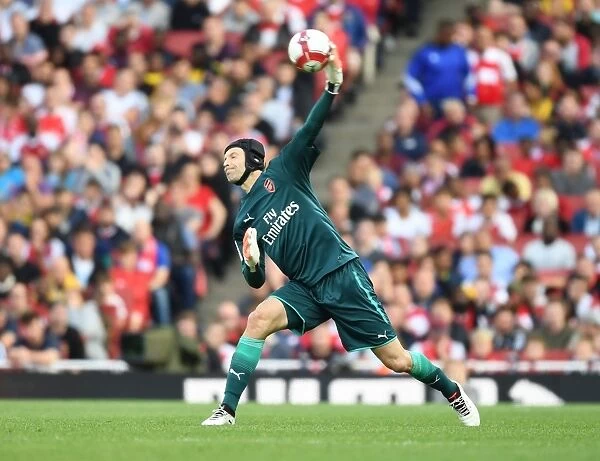 Petr Cech in Action: Arsenal vs Sevilla FC - Emirates Cup 2017-18