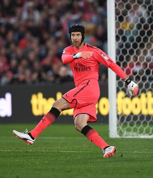 Petr Cech in Action: Arsenal vs. Sydney FC (2017-18 Pre-Season Friendly)