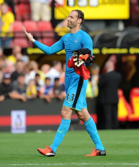 Framed Print : Petr Cech (Arsenal). Watford 1: 3 Arsenal. Premier League. Vicarage Road, Watford, 27  /  8  /  16