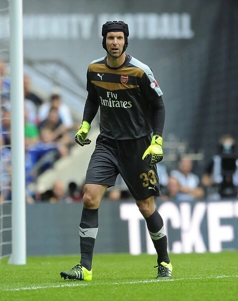 Petr Cech: Arsenal's Focused Goalkeeper in Community Shield Showdown vs. Chelsea (2015-16)