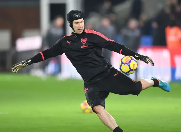 Framed Print : Petr Cech: Arsenal's Fortress Before Crystal Palace Clash (2017-18)