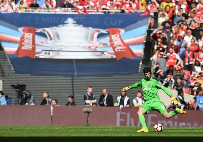 Framed Print : Petr Cech: Arsenal's Unyielding Hero in FA Cup Semi-Final Showdown Against Manchester City