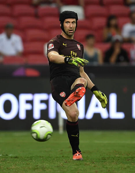Petr Cech Focuses in Arsenal's Clash Against Atletico Madrid - International Champions Cup 2018