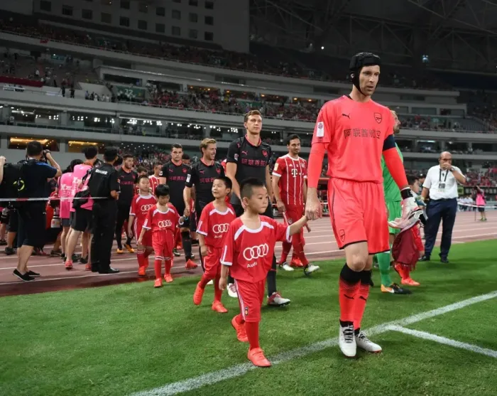 Framed Print : Petr Cech Leads Arsenal in Pre-Season Clash Against Bayern Munich, Shanghai 2017 Framed Print : Petr Cech Leads Arsenal in Pre-Season Clash Against Bayern Munich, Shanghai 2017