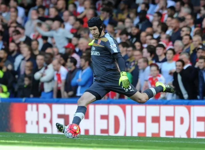 Framed Print : Petr Cech's Unwavering Focus: Chelsea vs. Arsenal (2015-16) Framed Print : Petr Cech's Unwavering Focus: Chelsea vs. Arsenal (2015-16)