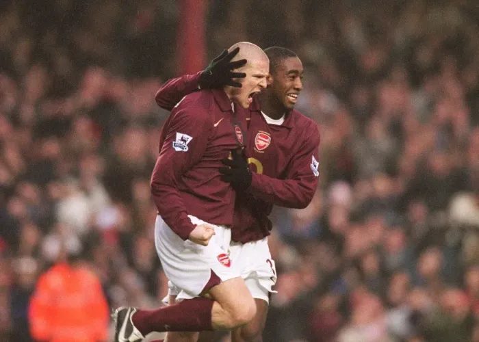 Framed Print : Philippe Senderos celebrates scoring Arsenals 2nd goal with Johan Djourou