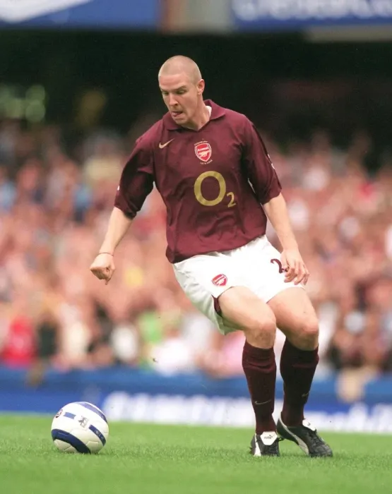 Framed Print : Philippe Senderos's Euphoric Moment: Arsenal's 1-0 Victory Over Chelsea at Stamford Bridge, 2005