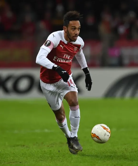 Framed Print : Pierre-Emerick Aubameyang in Action for Arsenal against BATE Borisov in UEFA Europa League
