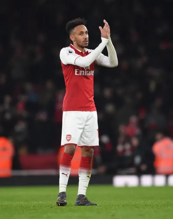 Framed Print : Pierre-Emerick Aubameyang: Arsenal's Victory Moment vs. Everton (2017-18) Framed Print : Pierre-Emerick Aubameyang: Arsenal's Victory Moment vs. Everton (2017-18)