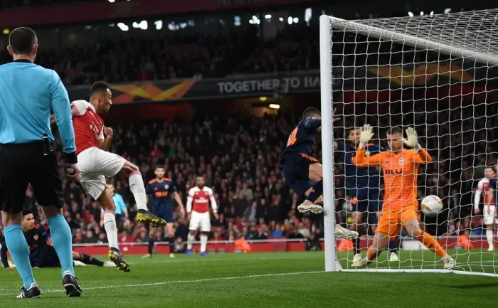 Framed Print : Pierre-Emerick Aubameyang Scores Third Goal: Arsenal vs Valencia, UEFA Europa League Semi-Final First Leg (2018-19)