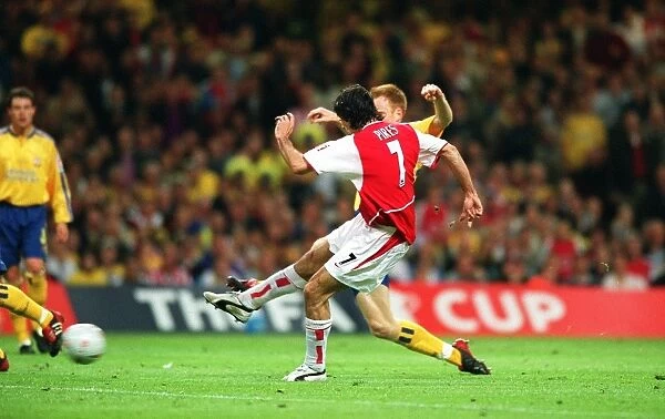 Pires Scores the FA Cup Winner: Arsenal 1-0 Southampton