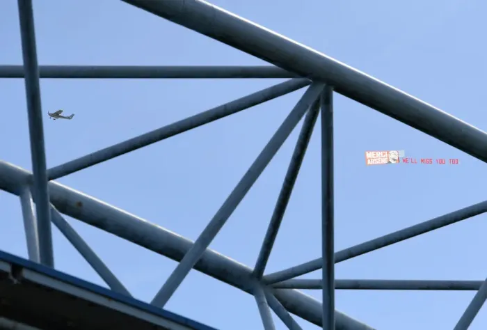Framed Print : Plane Honors Arsene Wenger with Banner Flyover at Huddersfield Stadium Framed Print : Plane Honors Arsene Wenger with Banner Flyover at Huddersfield Stadium