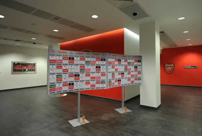 Framed Print : The Players Entrance. Arsenal 2: 1 Manchester United. Barclays Premier League. Emirates Stadium Framed Print : The Players Entrance. Arsenal 2: 1 Manchester United. Barclays Premier League. Emirates Stadium