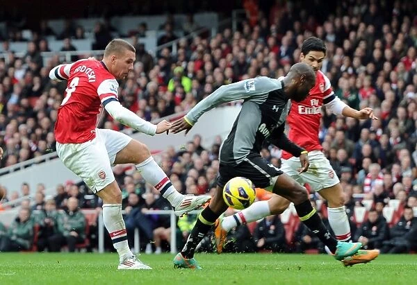 Podolski Scores Past Gallas: Arsenal vs. Tottenham, 2012-13 Premier League