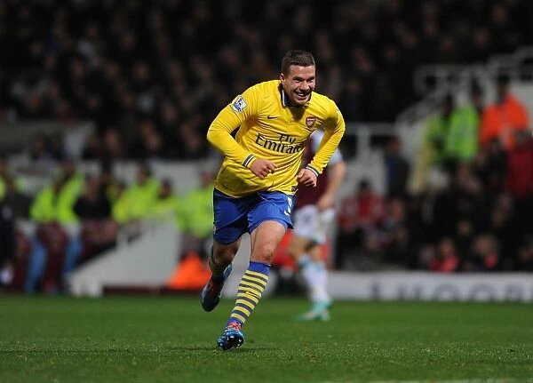 Podolski's Hat-Trick: Arsenal's Dominant Performance Against West Ham United (December 2013)