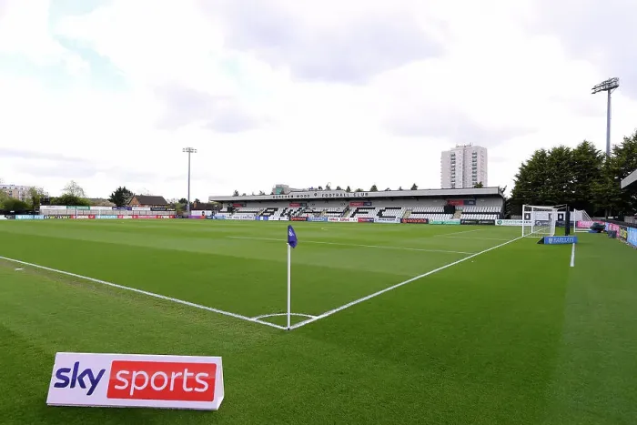 Framed Print : Pre-Match Atmosphere: Arsenal Women vs Leicester City Women at Meadow Park (2022-23) Framed Print : Pre-Match Atmosphere: Arsenal Women vs Leicester City Women at Meadow Park (2022-23)