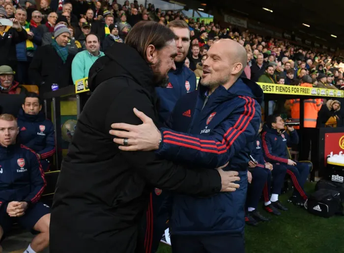 Framed Print : Pre-Match Handshake: Freddie Ljungberg and Daniel Farke before Norwich City vs. Arsenal FC (Premier League, December 2019)
