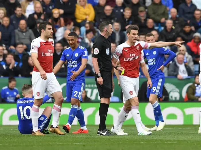 Framed Print : Premier League Showdown: Arsenal vs Leicester City at The King Power Stadium (April 2019)