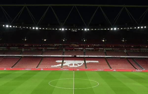 Premier League Showdown: Arsenal vs West Ham at Emirates Stadium (December 2022)