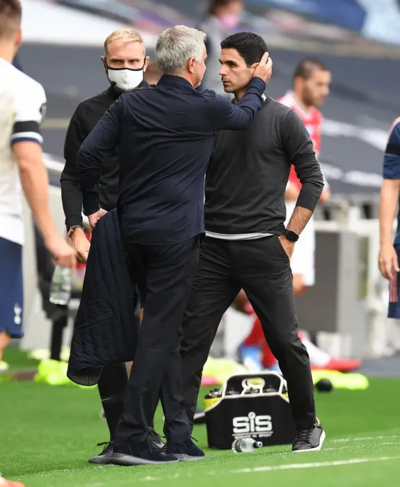 Framed Print : Premier League Showdown: Tottenham vs Arsenal at the Tottenham Hotspur Stadium (2019-20) Framed Print : Premier League Showdown: Tottenham vs Arsenal at the Tottenham Hotspur Stadium (2019-20)