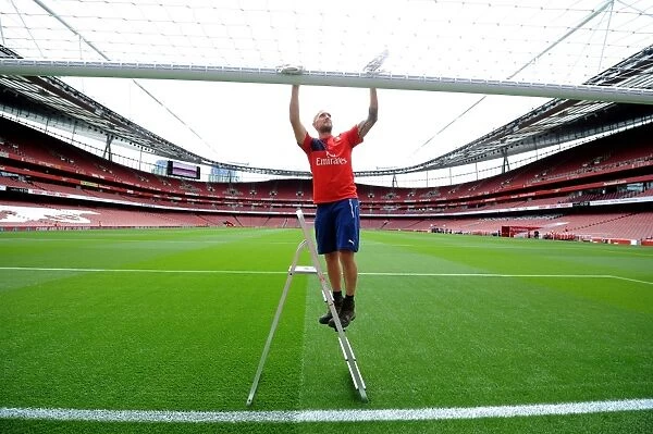 Preparing for the Arsenal-Liverpool Battle: A Groundsman's Mission at Emirates Stadium, Premier League 2016-17