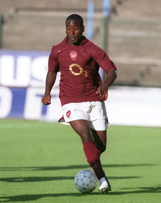 Framed Print : Quincy Owusu-Abeyie in Action: Arsenal vs. Beveren Friendly, 2005