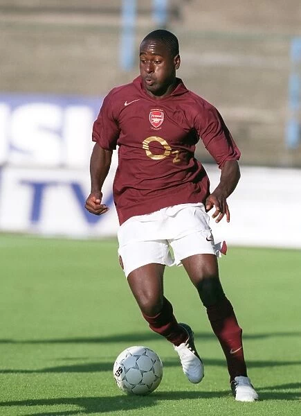Quincy Owusu-Abeyie (Arsenal). Beveren 3:3 Arsenal. Pres Season Friendly