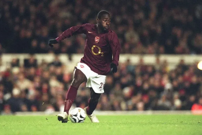 Framed Print : Quincy Owusu-Abeyie's Triumph: Arsenal Crushes Reading 3-0 in Carling League Cup Framed Print : Quincy Owusu-Abeyie's Triumph: Arsenal Crushes Reading 3-0 in Carling League Cup