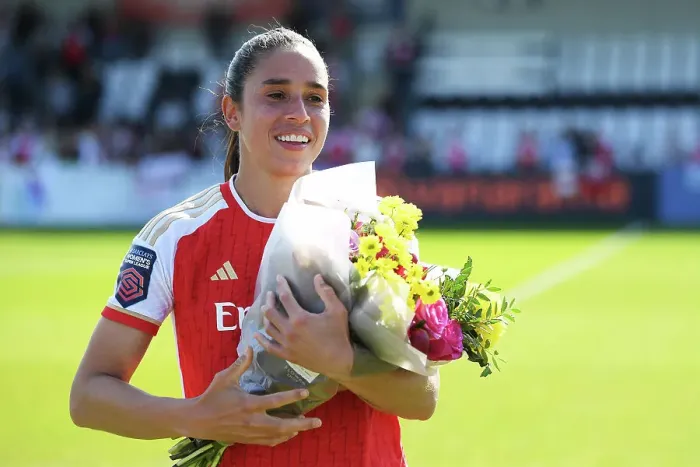 Framed Print : Rafaelle's Farewell: Emotional Last Match for Arsenal Women's Star (2022-23)