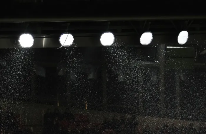Framed Print : Rainy Night Battle: Arsenal vs Swansea City, Premier League 2015-16 - Emirates Stadium Framed Print : Rainy Night Battle: Arsenal vs Swansea City, Premier League 2015-16 - Emirates Stadium